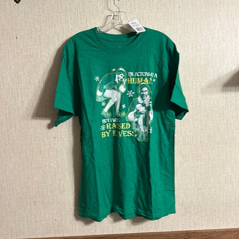 ELF MEN’S HUMAN RAISED BY ELVES GRAPHIC TEE: GREEN: NWT: SZ L